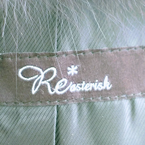 Reasterisk Black Wool, Alpaca/(100% Fox Fur) Women's Coat. Size-66 - Picture 12 of 13